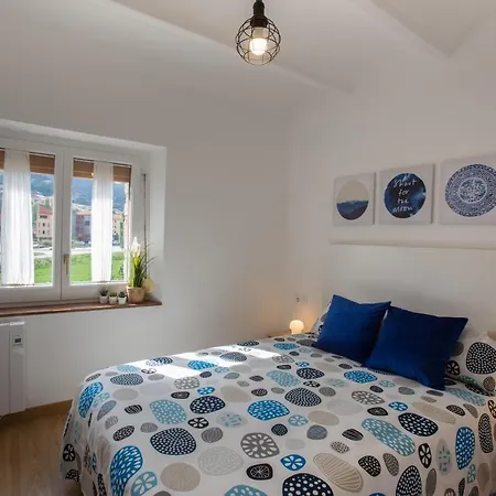 Can Botey Apartment Ripoll
